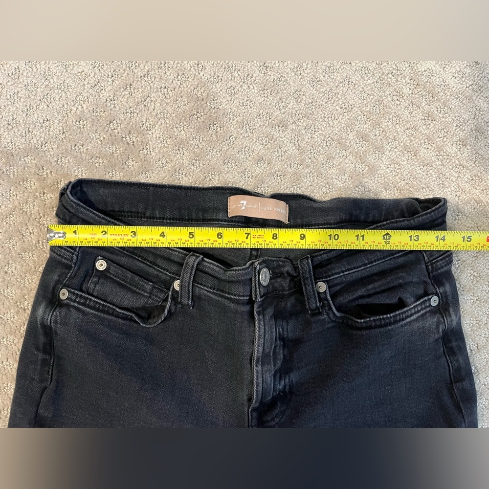 7 Seven for All Mankind Roxanne Ankle Cropped Jeans Black Size 29, inseam 26 - Picture 6 of 7